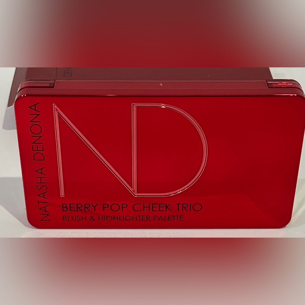Natasha Denona Berry Pop Cheek Trio Blush & Highlighter Palette